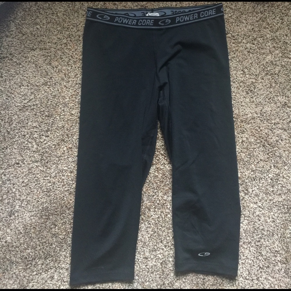 Plain black leggings