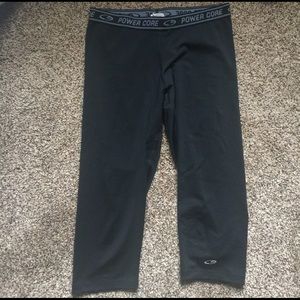 Plain black leggings