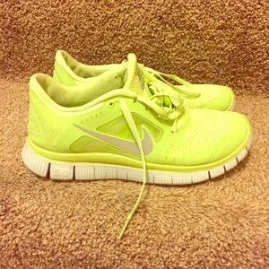 Women's Nike Running Shoes - Size 7