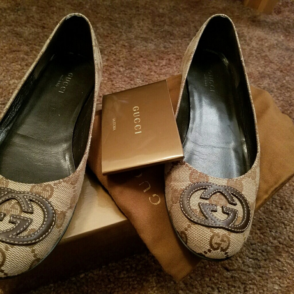 Gucci shoes