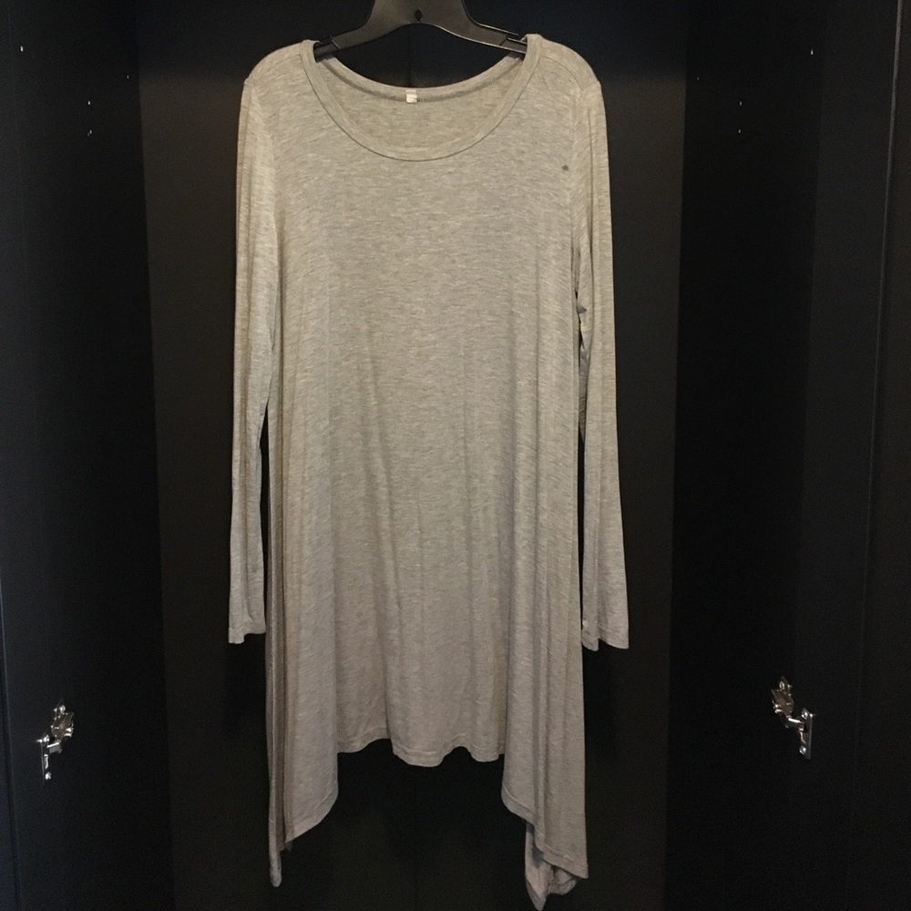 Casual grey dress