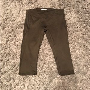 Forever 21 crop athletic leggings