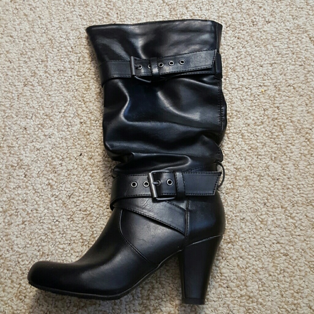 2" heeled black boots