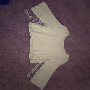 V-neck fringe crop top!