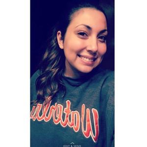 Meet your Posher, Marissa