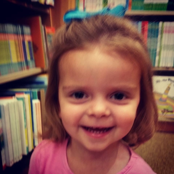 Meet your Posher, Leigh-ann - Picture 1 of 1