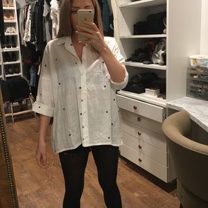 Oversized white linen shirt w/navy star embroidery