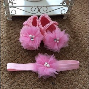 🎀BG booties and headband set🎀