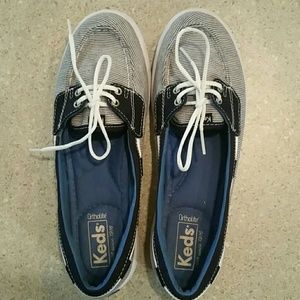 Ladies Keds ortho lite boat shoe size 8