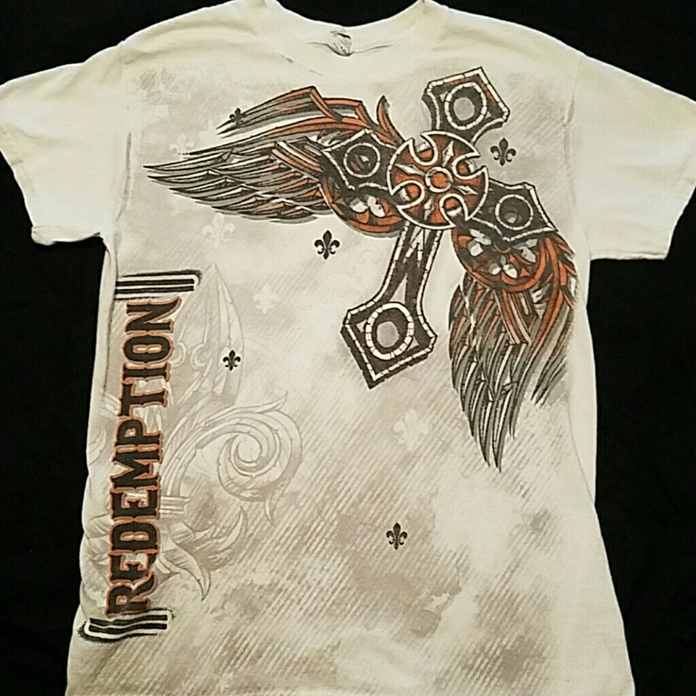 Short-sleeved t-shirt