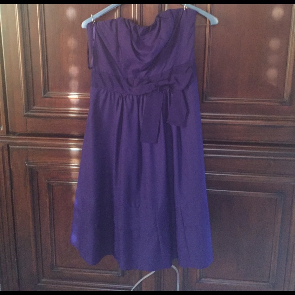 Purple strapless dress