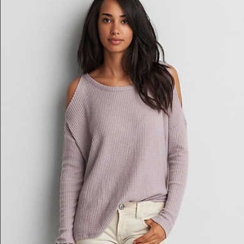 American Eagle Cold Shoulder Top(SOLD)