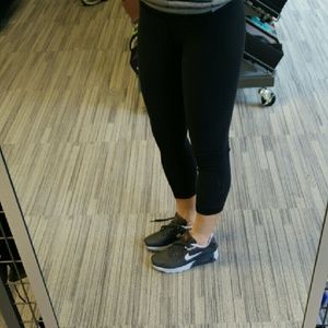 Lululemon crop leggings