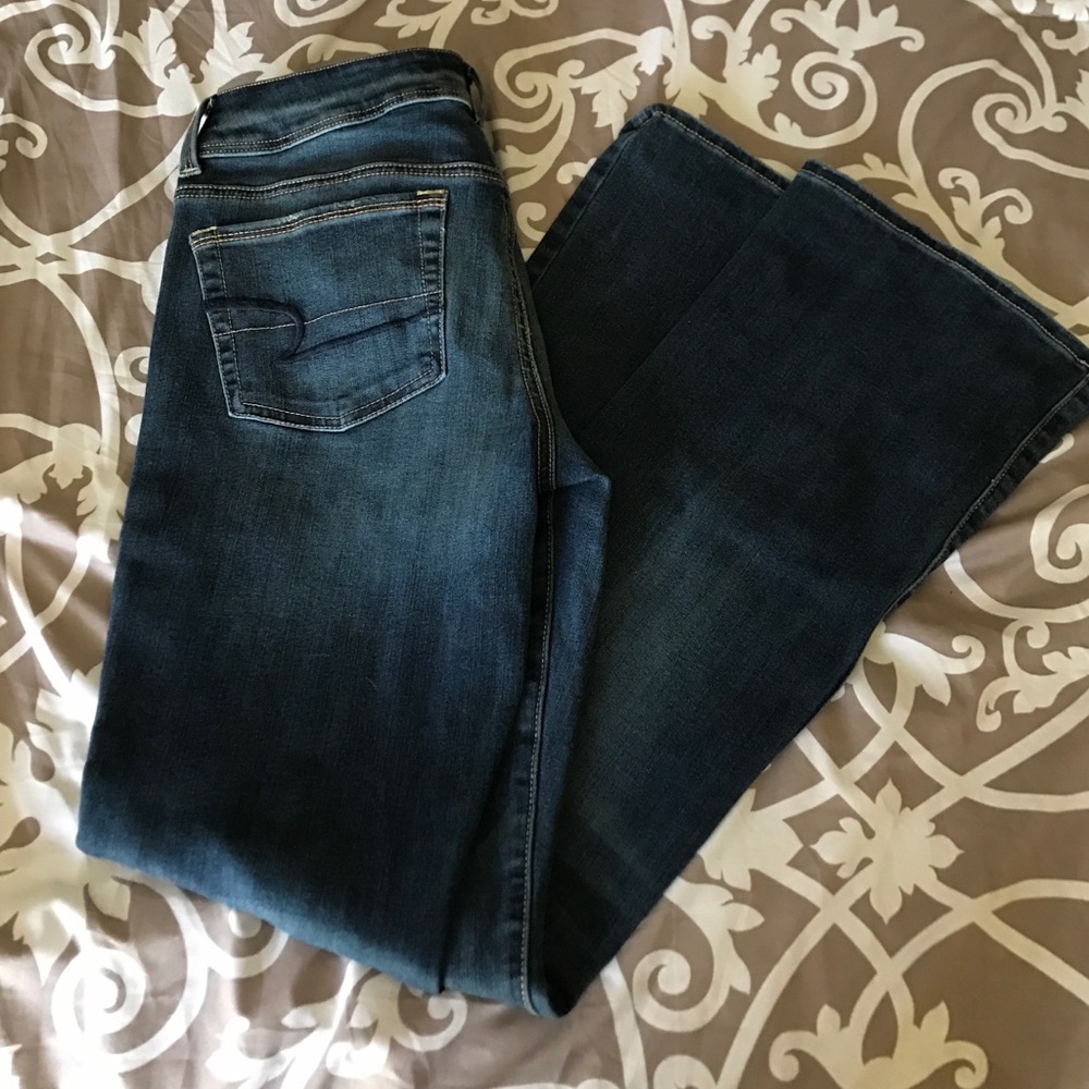 American Eagle Outfitter Jeans size 2