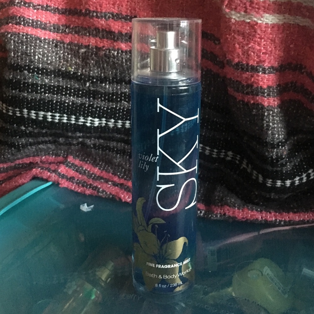 Bath and Body Works Sky fine fragrance mist