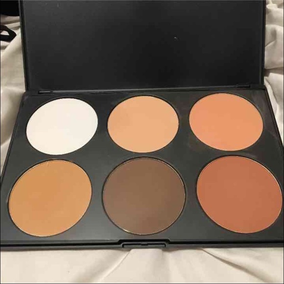 Contour and blush palette brand new - Picture 2 of 2