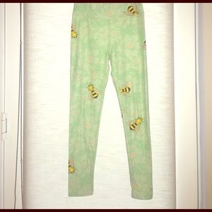 Lularoe OS Bumble Bee + Flower Leggings