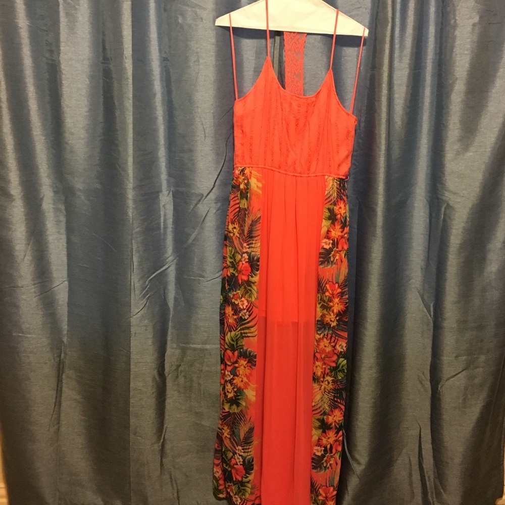 Fun Dress Perfect For the Summer