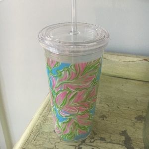 Lilly Pulitzer tumbler with straw, NWOT