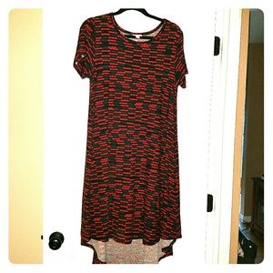 Lularoe Carly - Arrow design