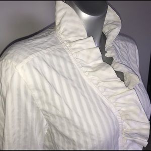 White button blouse w/ small ruffle collar