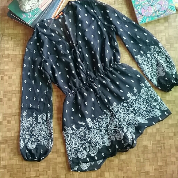 Love Tree Dresses & Skirts - Love Tree Romper