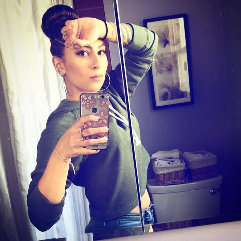 Meet your Posher, Samantha