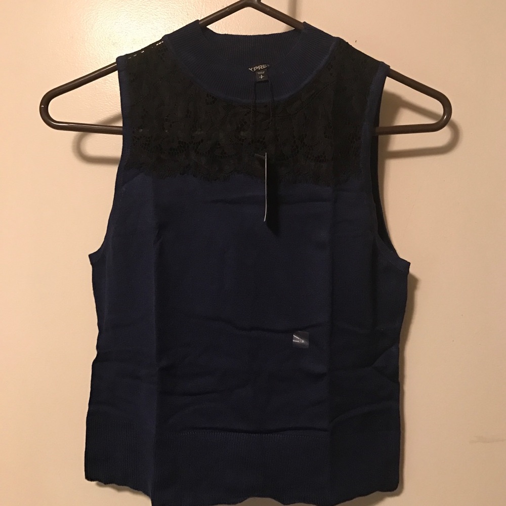 Sleeveless mock neck lace yoke sweater