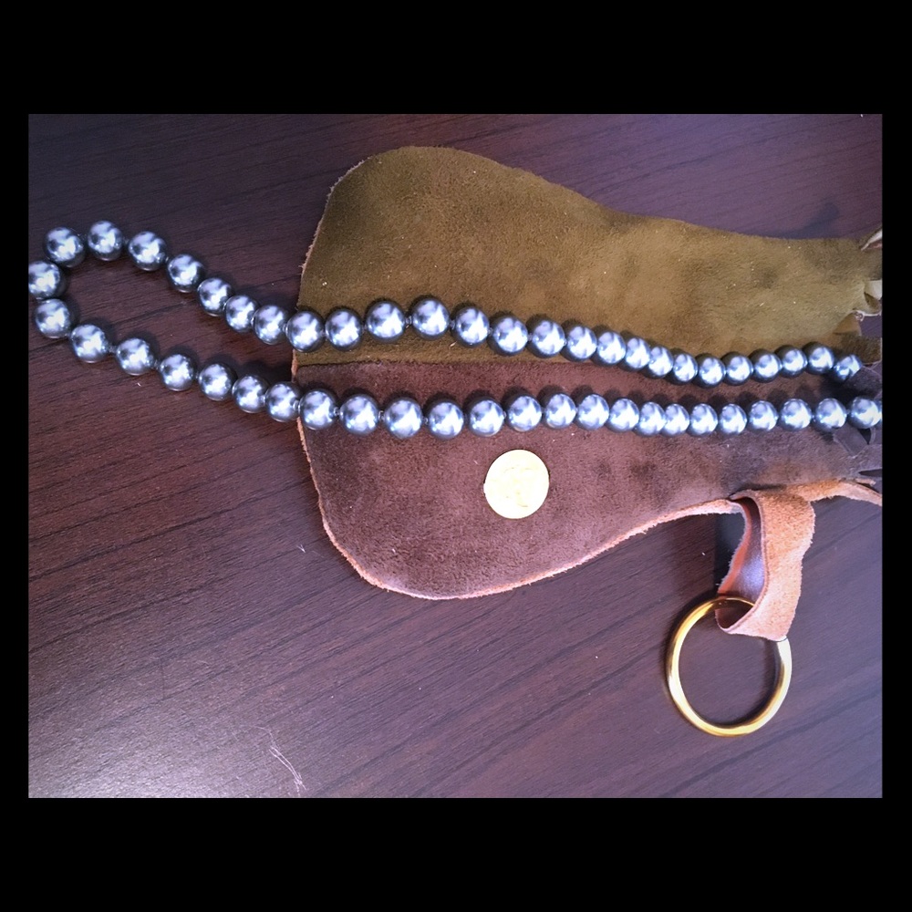 Mallorca/Majorca simulated pearl strand + pouch