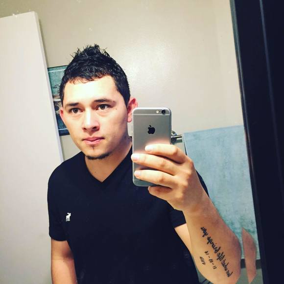 Meet your Posher, Jose c - Picture 1 of 1