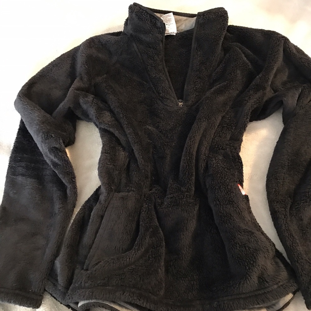 The North Face 1/4 Zip jacket Slightly Used