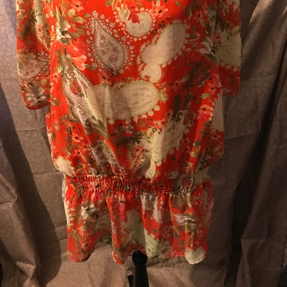 Top - Picture 3 of 3