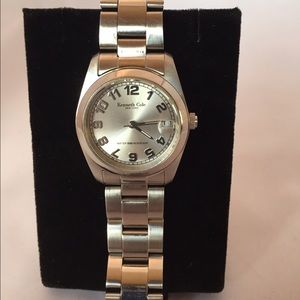 Kenneth Cole fashion watch