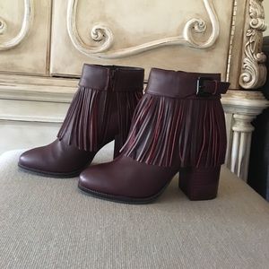 Brand New Aldo fringe booties!