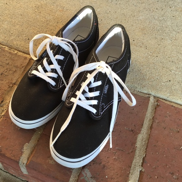 Van Girls  Shoes - Picture 2 of 3