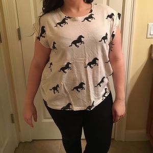 Forever 21 whimsical top