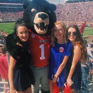 Meet your Posher, Meredith