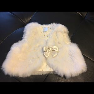 H&M faux fur vest for baby girl 6-9 months