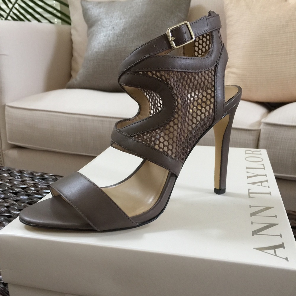 Ann Taylor Emma Mesh Heals