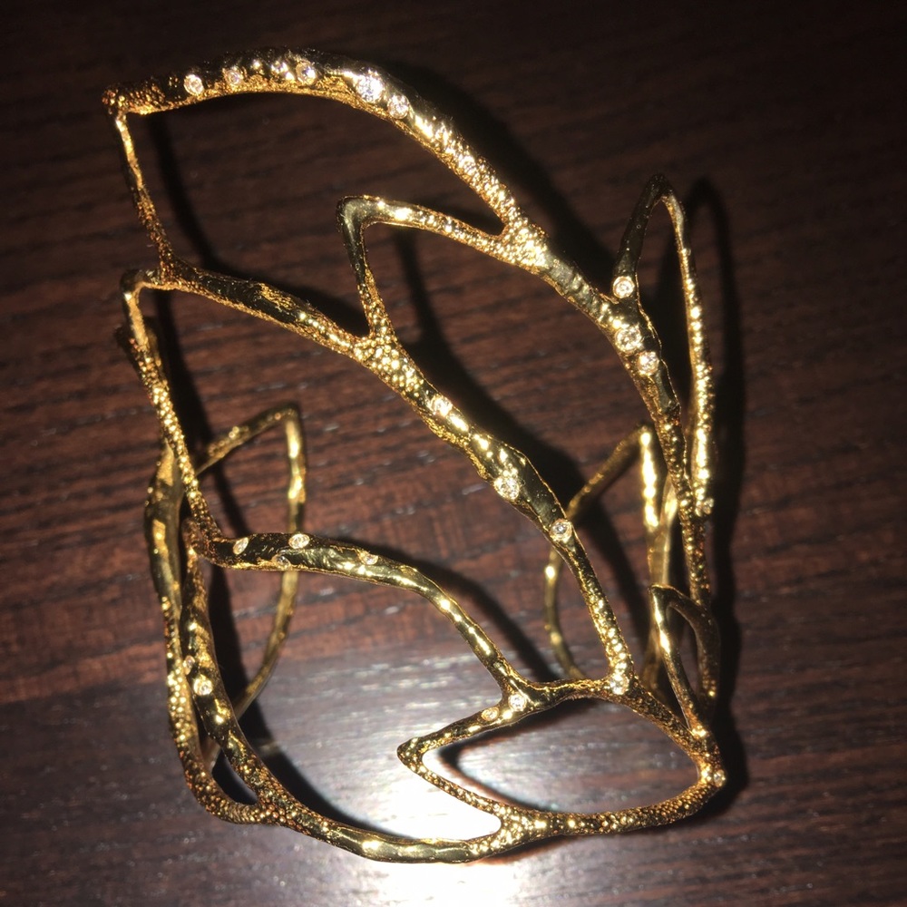 New Alexis Petal Cuff