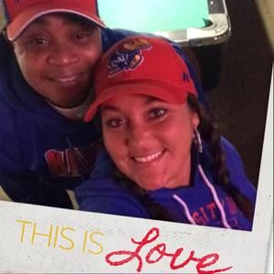 Meet your Posher, Danielle