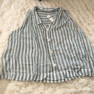 Anthropologie button-up sleeveless top