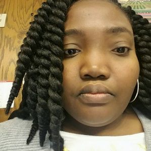 Meet your Posher, Debra