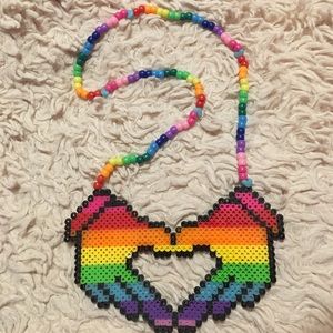 ✨Heart hands perler necklace✨