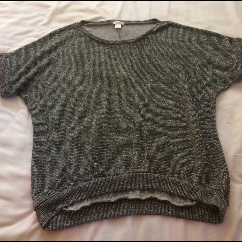 Sparkly short sleeve sweater
