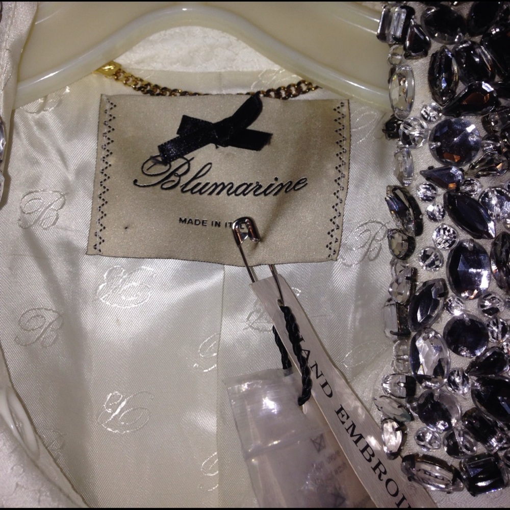 Blumarine Coat - Picture 2 of 8
