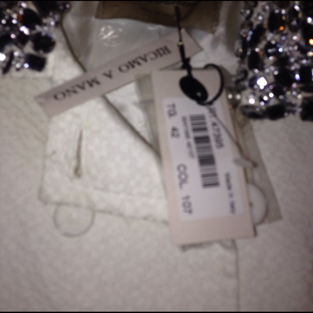Blumarine Coat - Picture 3 of 8