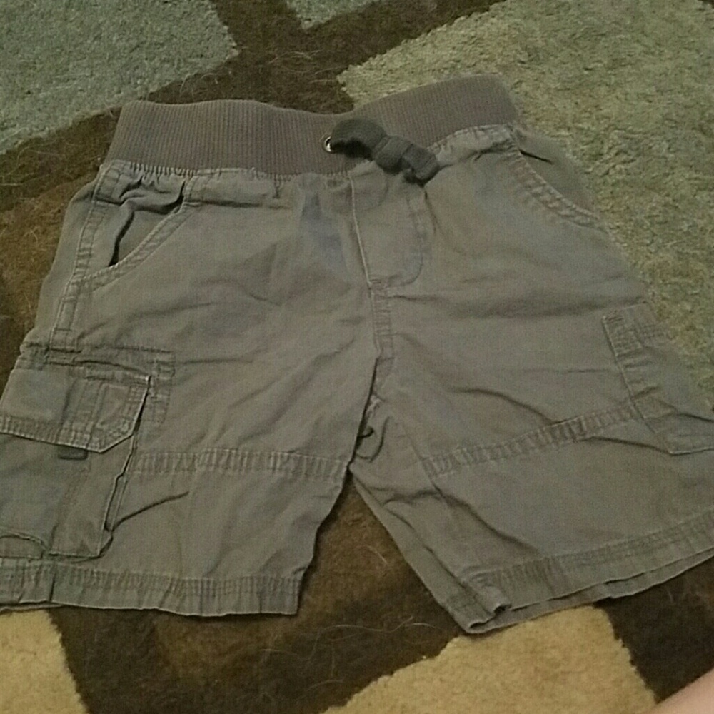 Carter's boys shorts