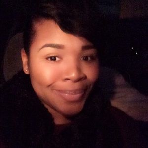 Meet your Posher, Shinelle