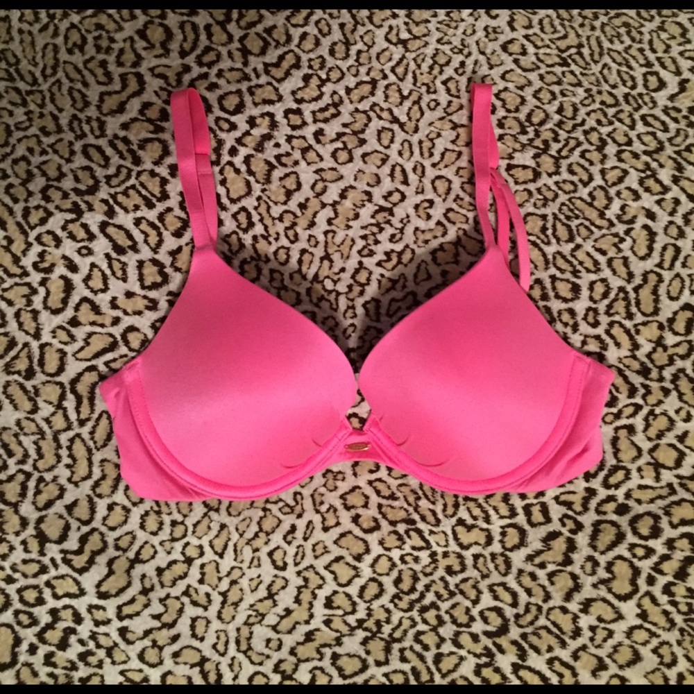Victoria's Secret! FABULOUS size 32D